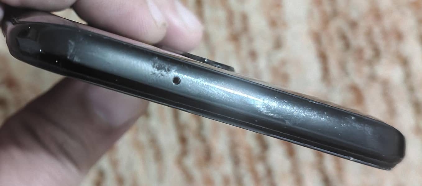 One Plus 6T  (8/256) 5