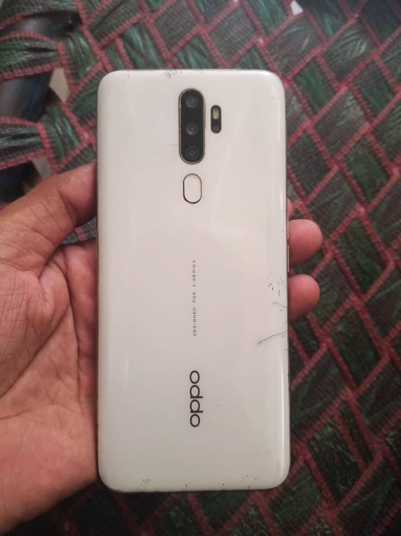 OPPO A5 1