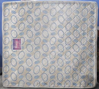 Diamond Spring Mattress | King Size | Good Condition