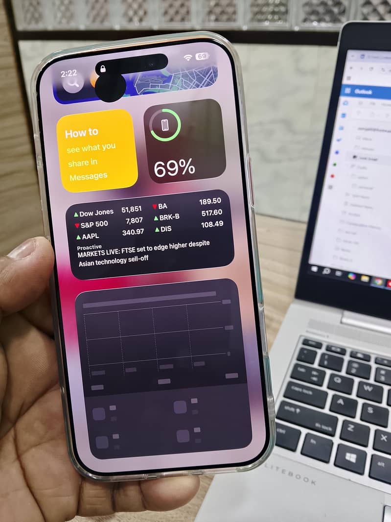 Apple iPhone 17 Pro Max 1