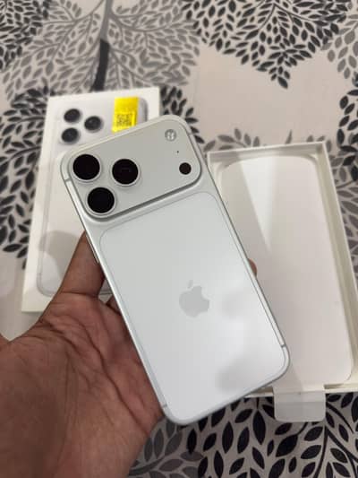 Apple iPhone 17 Pro Max