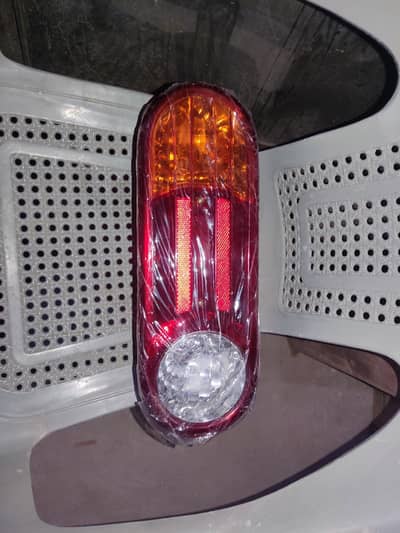 Hyundai shehzore H100 tail light assembly Rightside