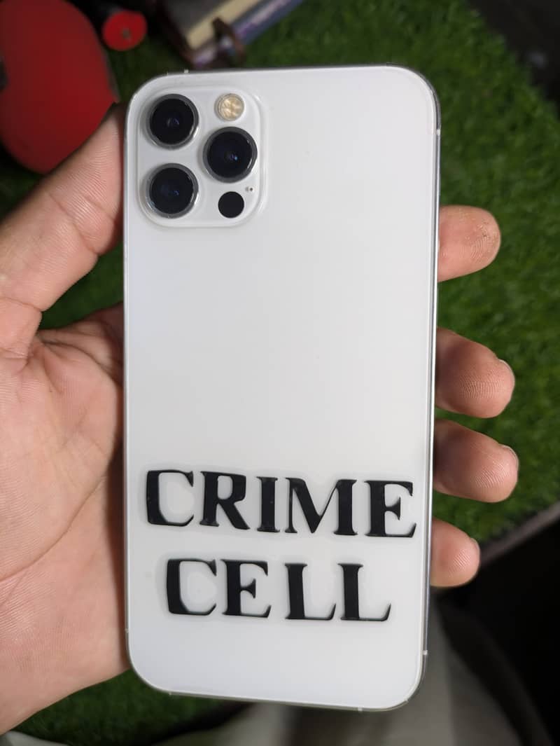 Apple iPhone 12 Pro 2
