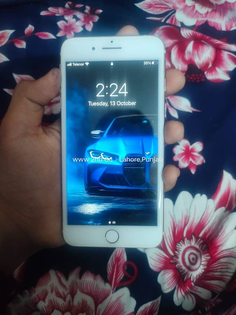 Apple iPhone 7 Plus 1