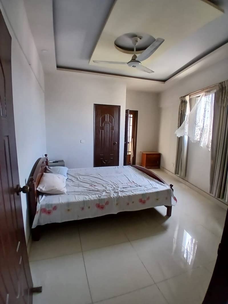Flat For Rent 6
