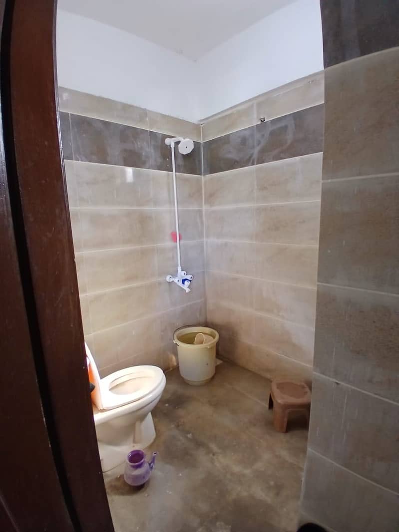 Flat For Rent 11