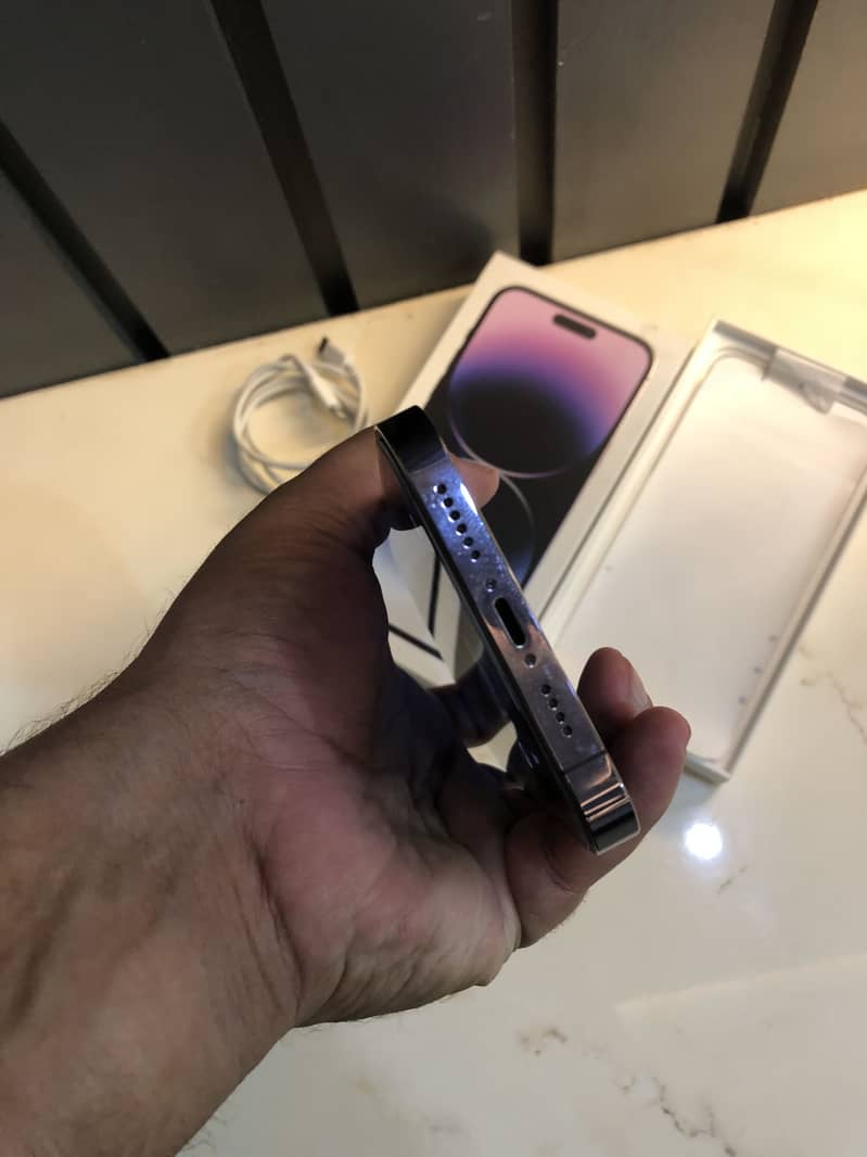 Apple iPhone 14 Pro Max 2