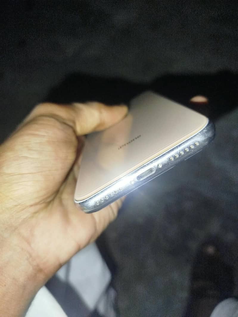 Apple iPhone X 1
