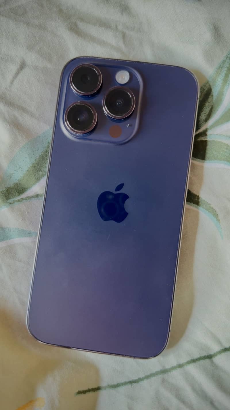 Apple iPhone 14 Pro 2