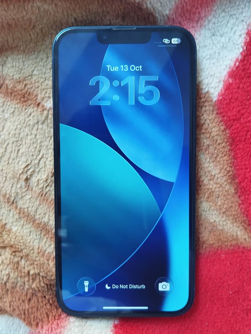 Apple iPhone 13 2
