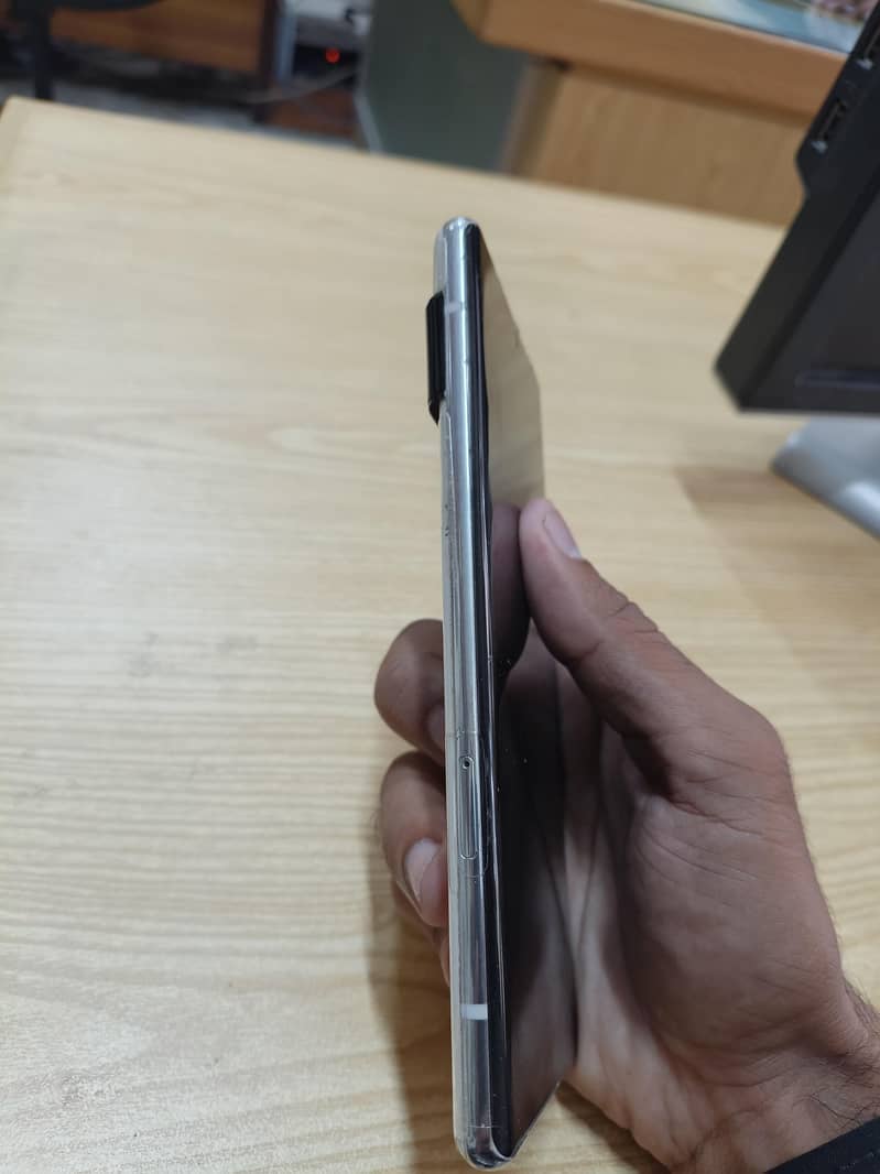 Google Pixel 6 Pro 2
