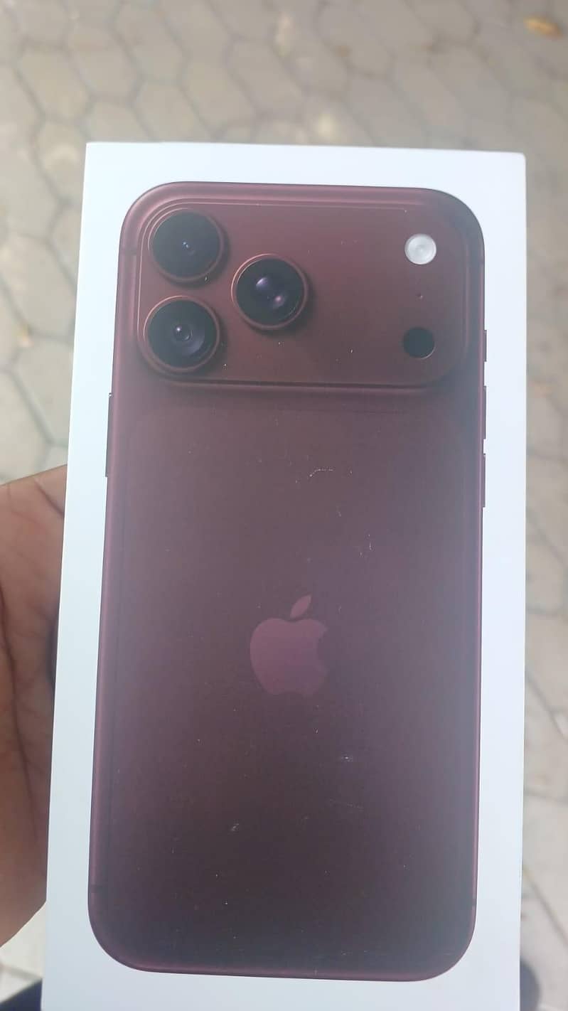 Apple iPhone 18 Pro Max 0