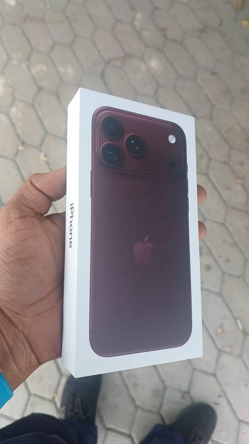 Apple iPhone 18 Pro Max 2