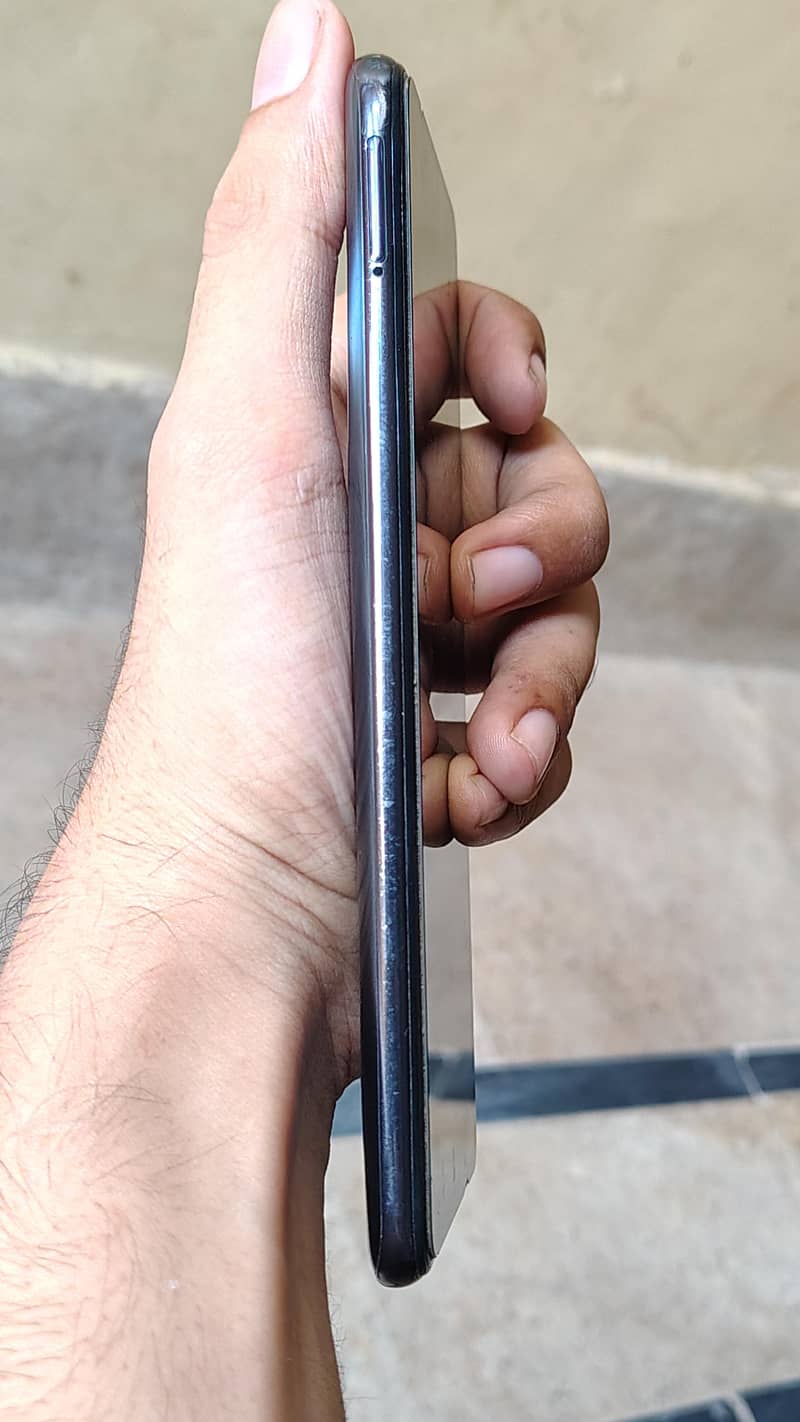 Xiaomi Redmi Note 10 7/10 condition 3