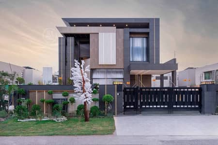 1 Kanal Top Quality Build Luxurious Beautiful Modern Design House For Sale In DHA Lahore Phase 7 Prime Location