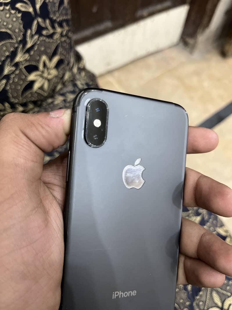 Apple iPhone XS 0