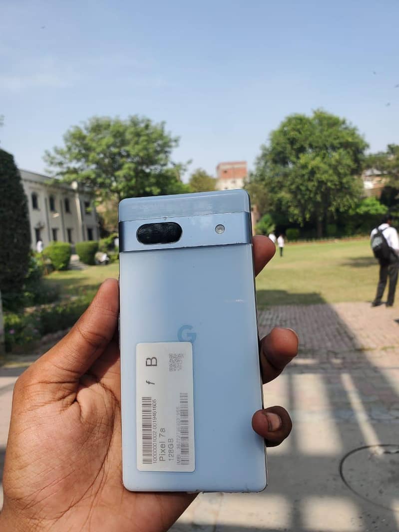 Google Pixel 7a 2