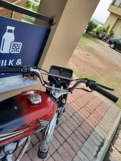 Honda 125 mint condition 2026 one hand use