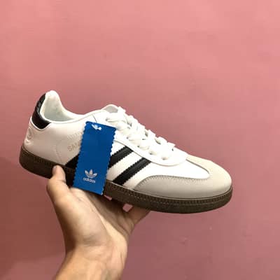Brand new adidas sambas. Unisex .