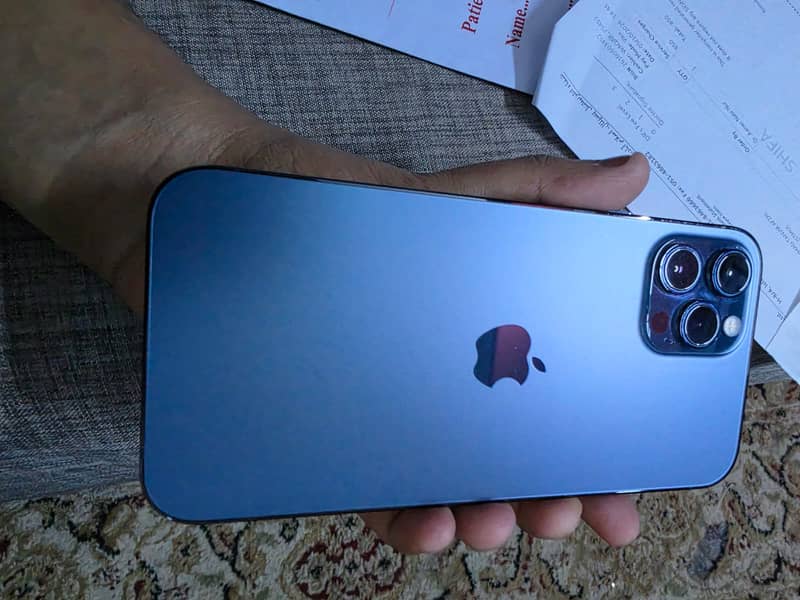 Apple iPhone 12 Pro Max 1