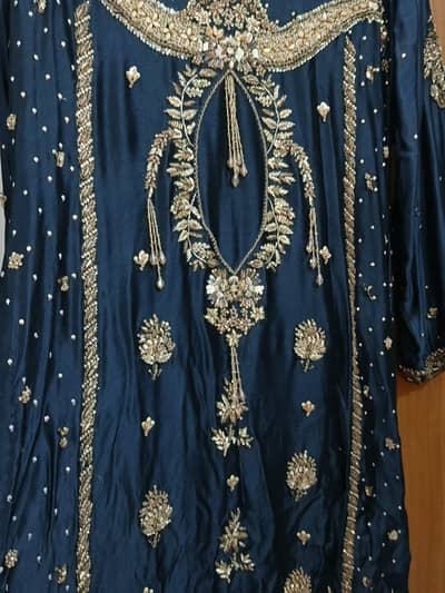 teal blue colour