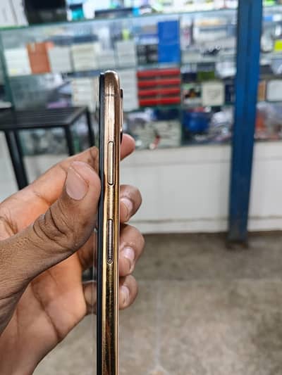 Apple iPhone XS