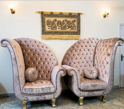 LUXURY SOFA SET FOR SALE