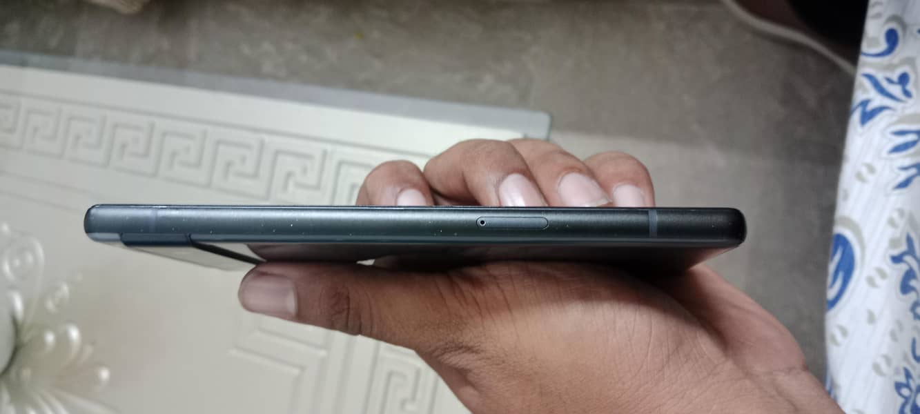 Google Pixel 6a 1