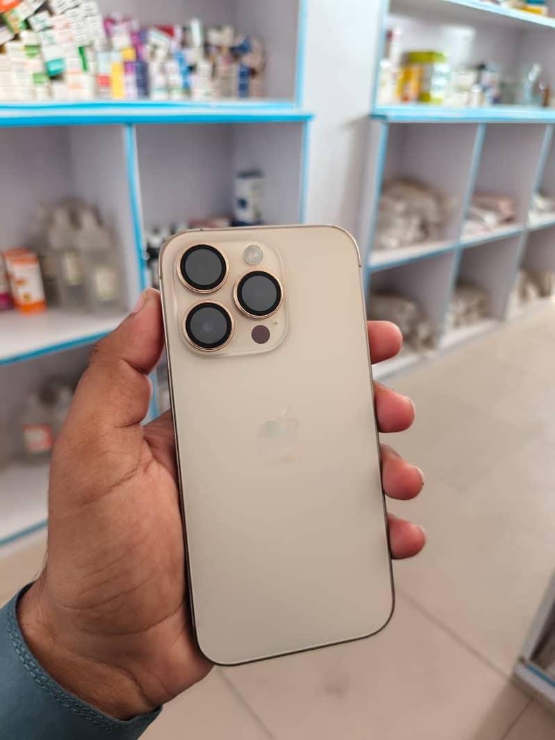 Apple iPhone 14 Pro 6