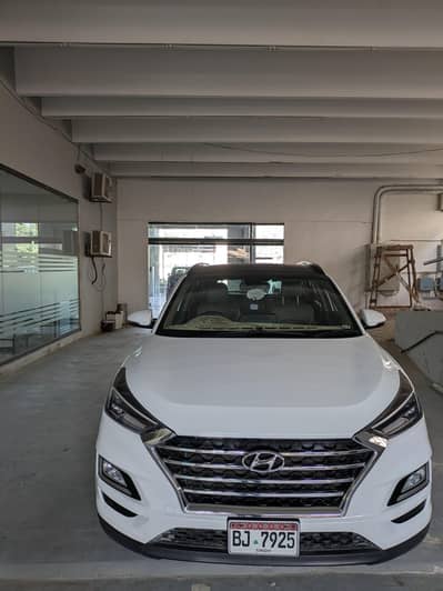 Hyundai Tucson awd  2021