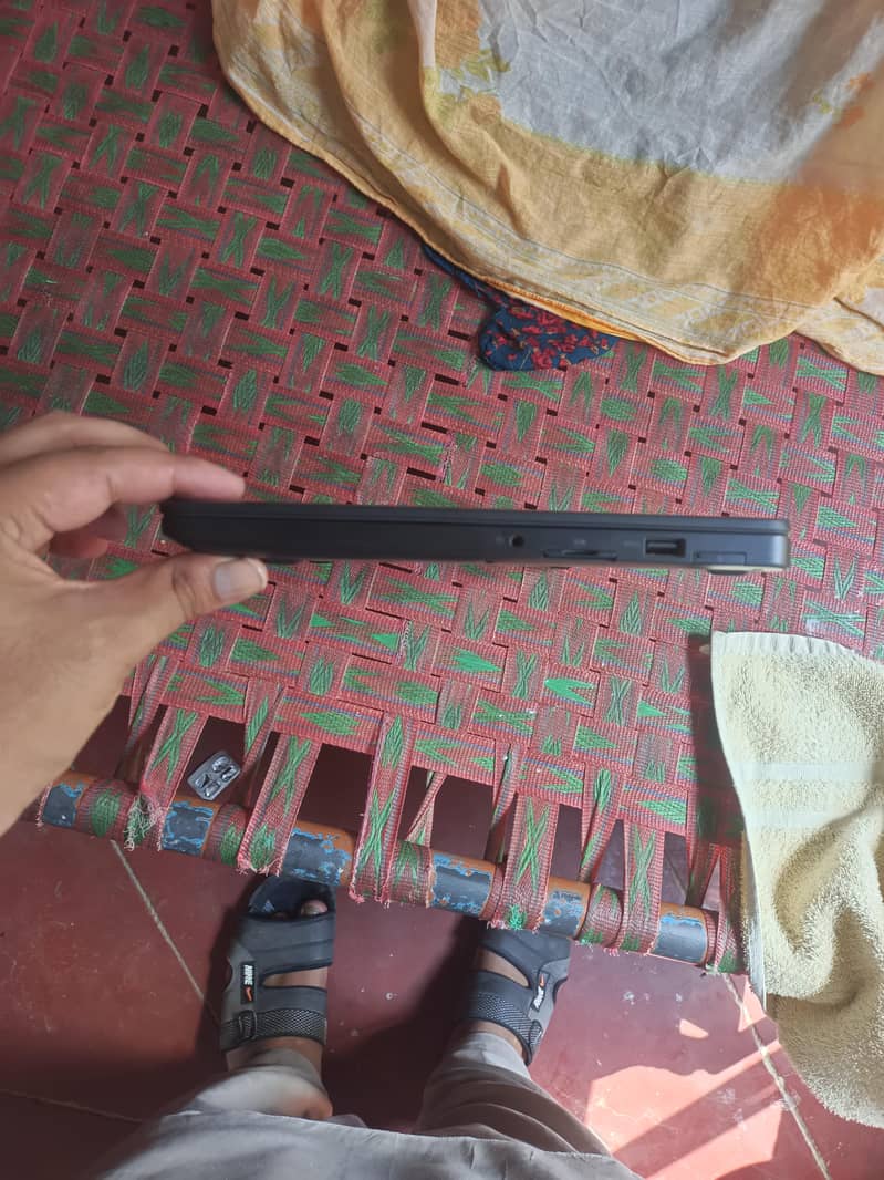 Dell laptop E7270 5