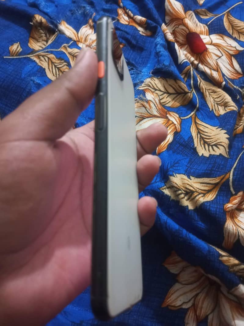 Google Pixel 4 XL 3