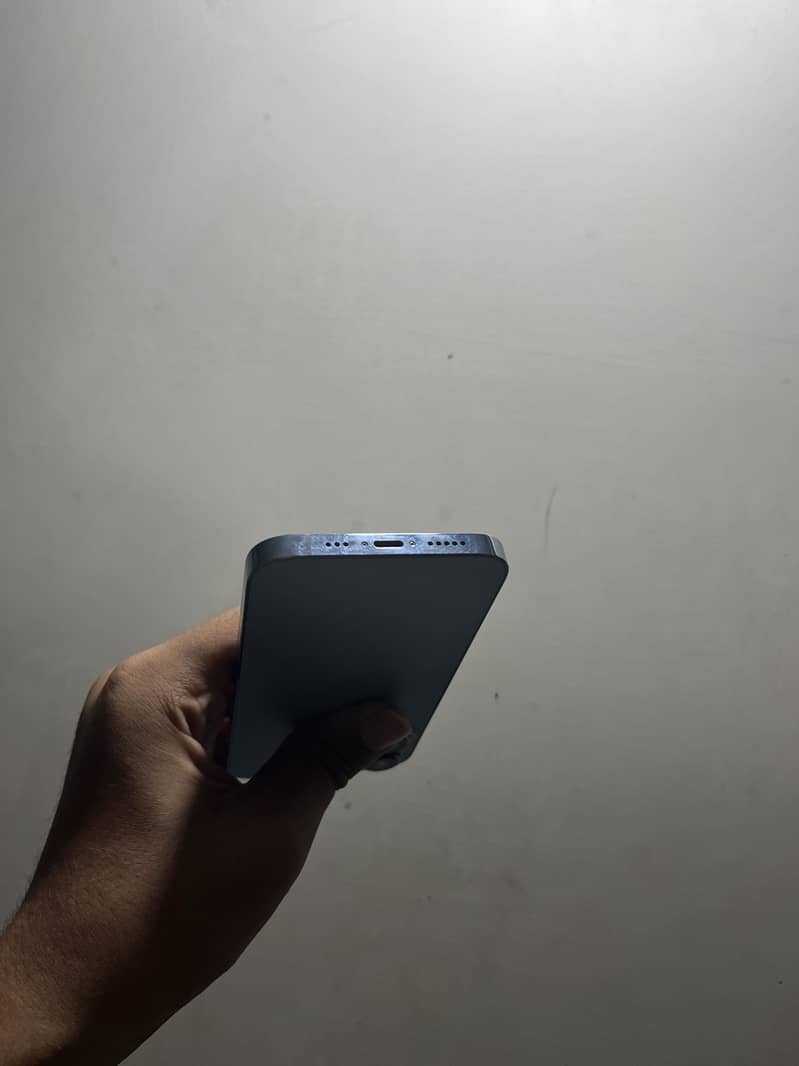 Apple iPhone 13 Pro 1