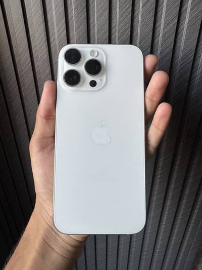 Apple iPhone 16 Pro Max