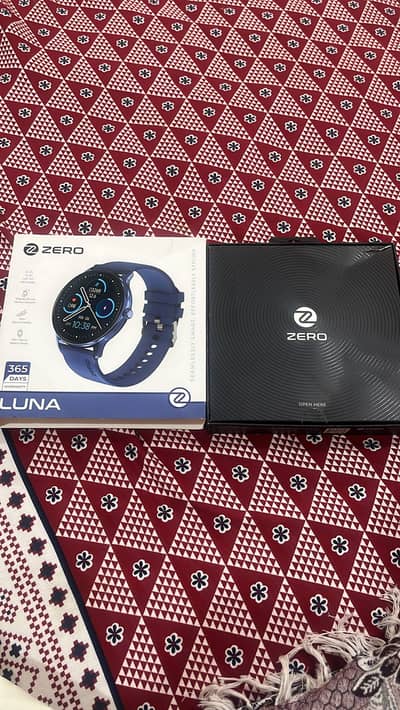 Zero LifeStyle Luna smart watch
