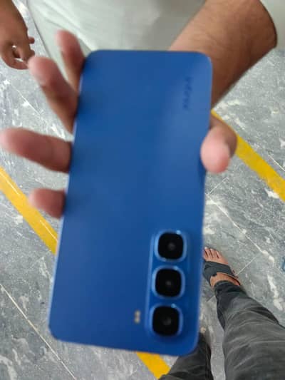 Infinix Hot 60i