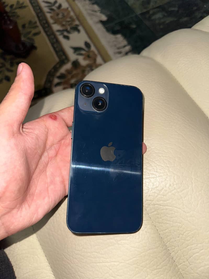 Apple iPhone 14 4