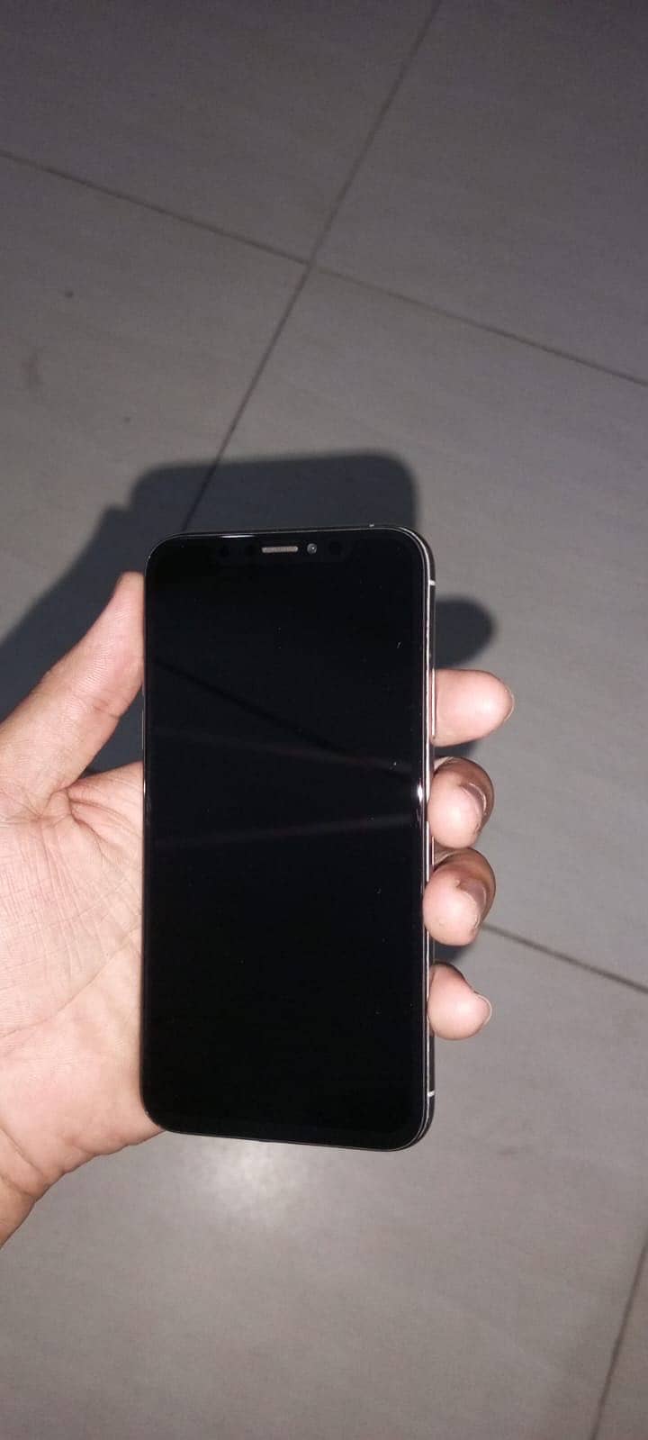 Apple iPhone XS 1