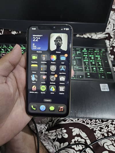 Apple iPhone XS