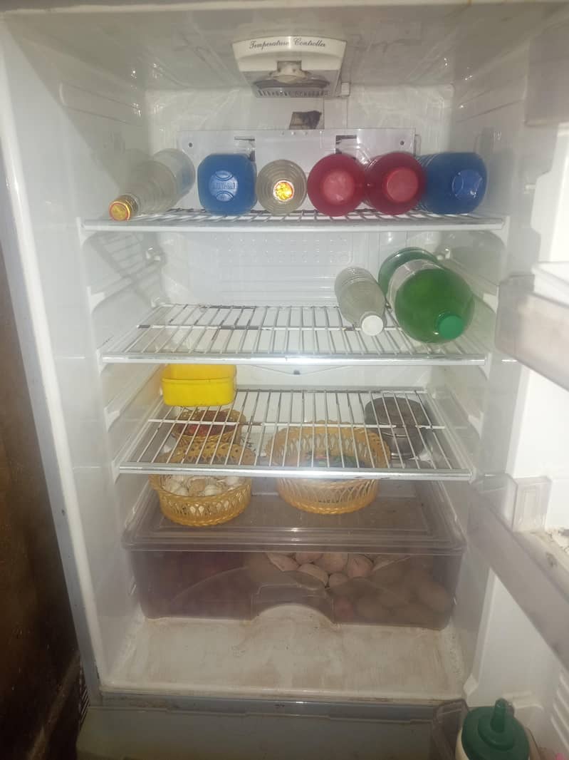 dawlance fridge 3