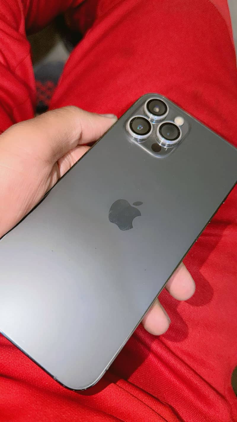 Apple iPhone 12 Pro Max 0