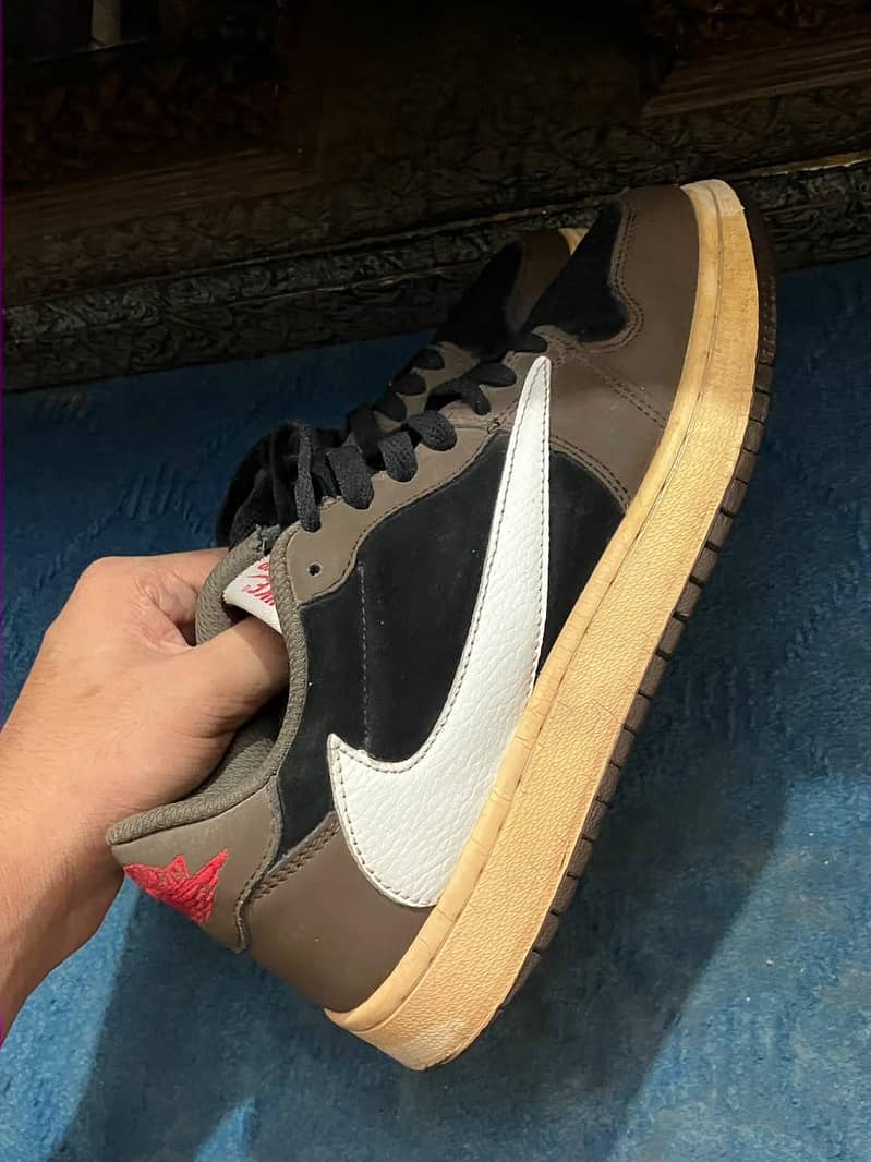 preloved nike travis 3