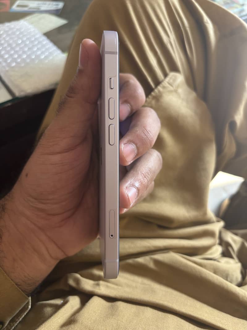 Iphone 14 pta 3