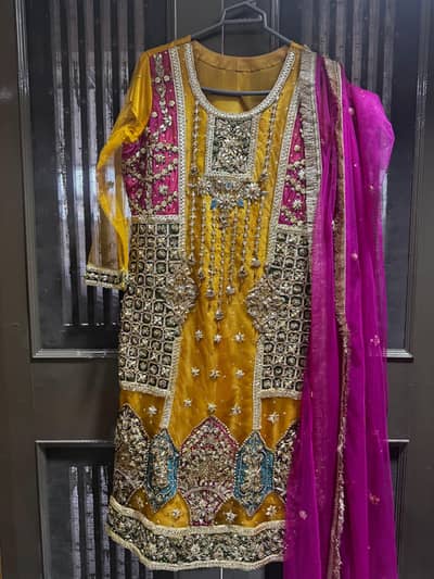 Female Mehndi Dress