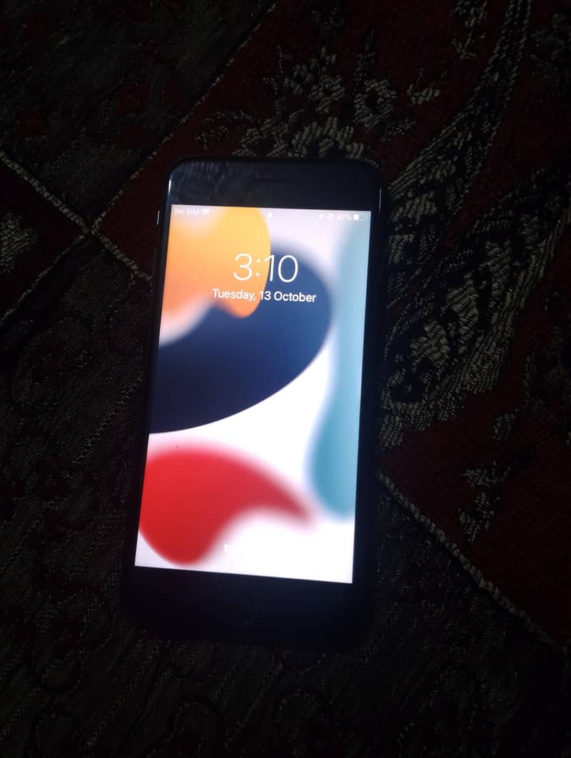 Apple iPhone 7 Plus 1