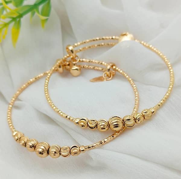 Stylish Adjustable Balls Bangles