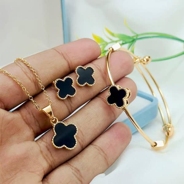 Golden Brand combo sets with Adjustable bangle