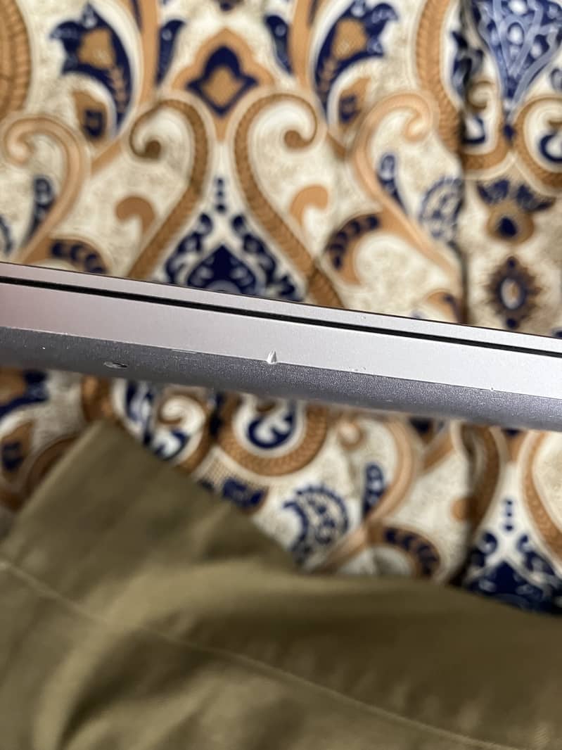 MacBook Pro 2019 A2159 3