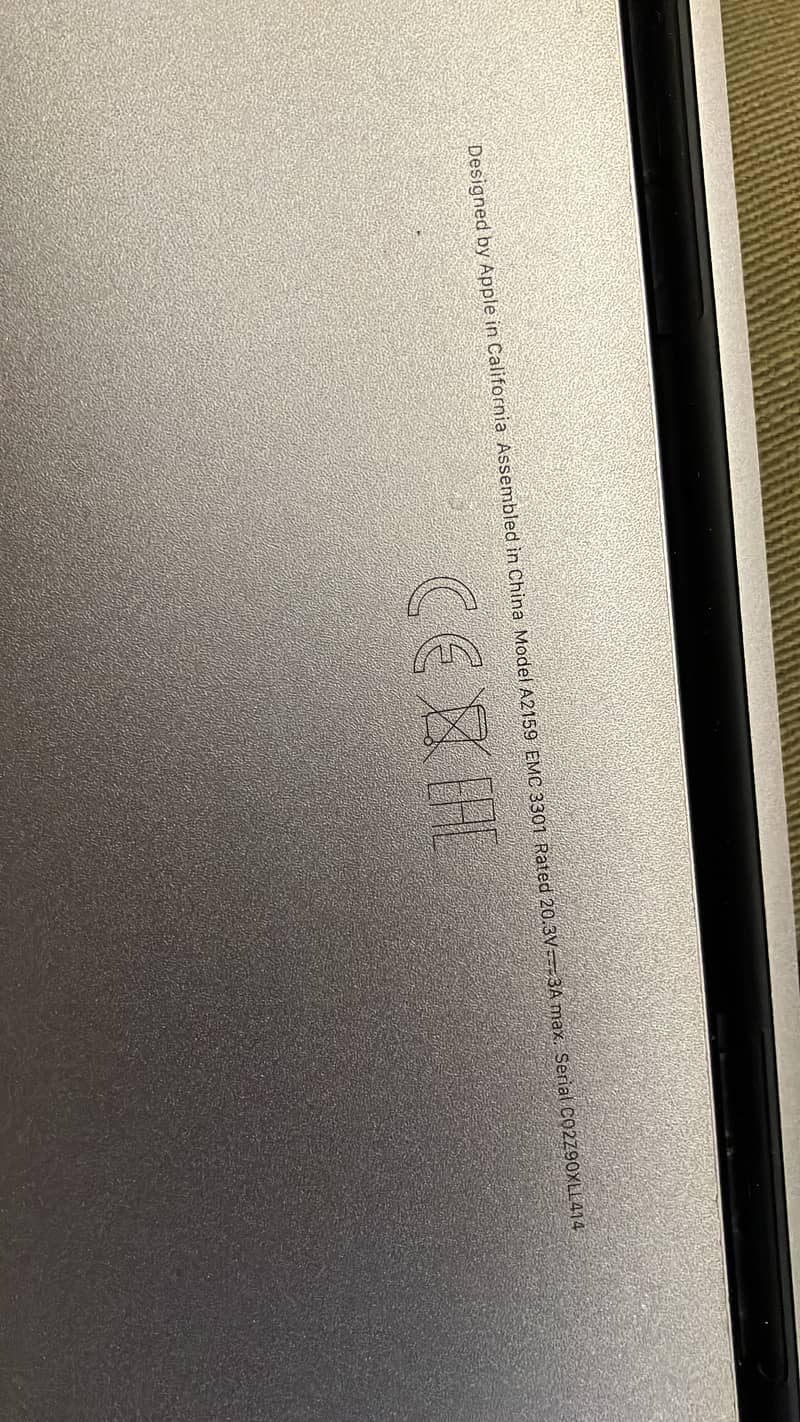 MacBook Pro 2019 A2159 9