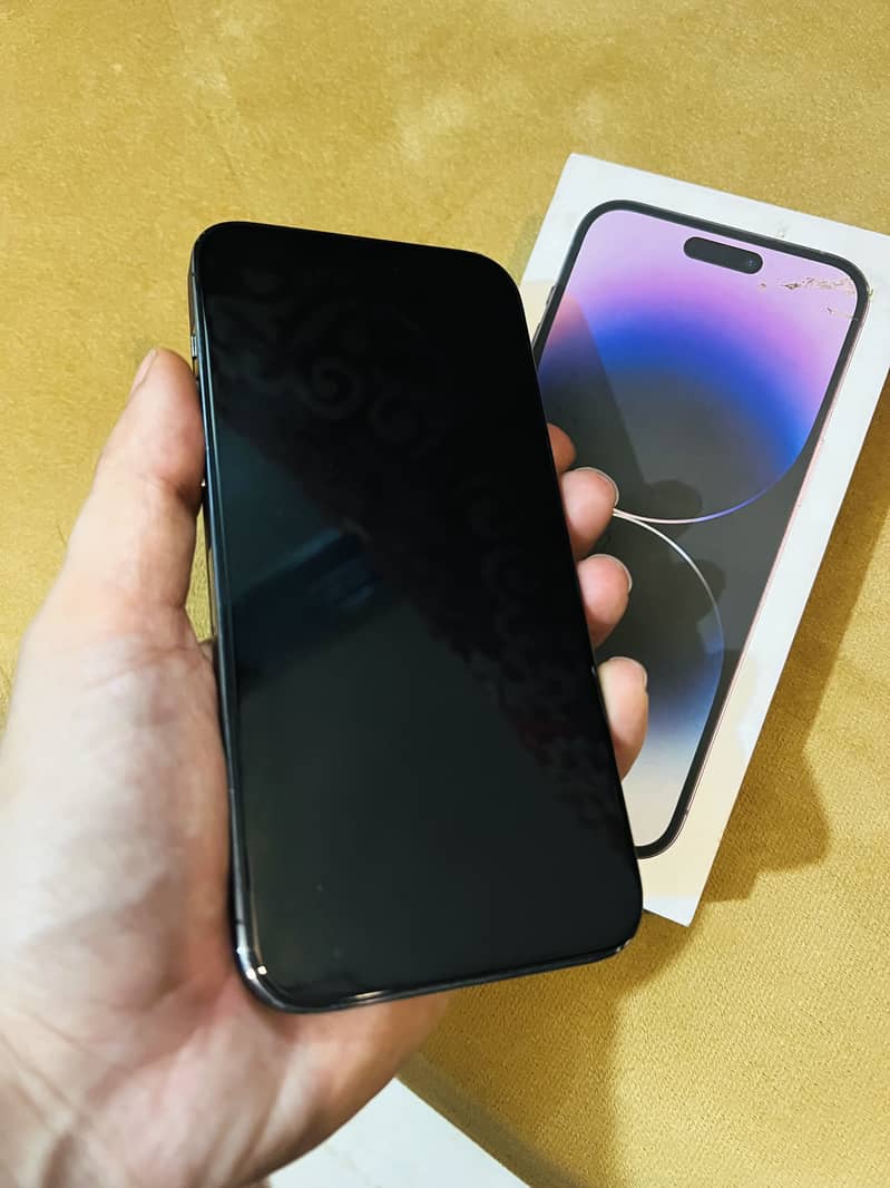 Apple iPhone 14 Pro Max 2